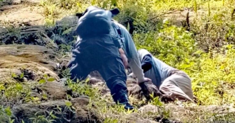 Policía rescata a turista extranjero atrapado en cerro Putucusi de Machupicchu